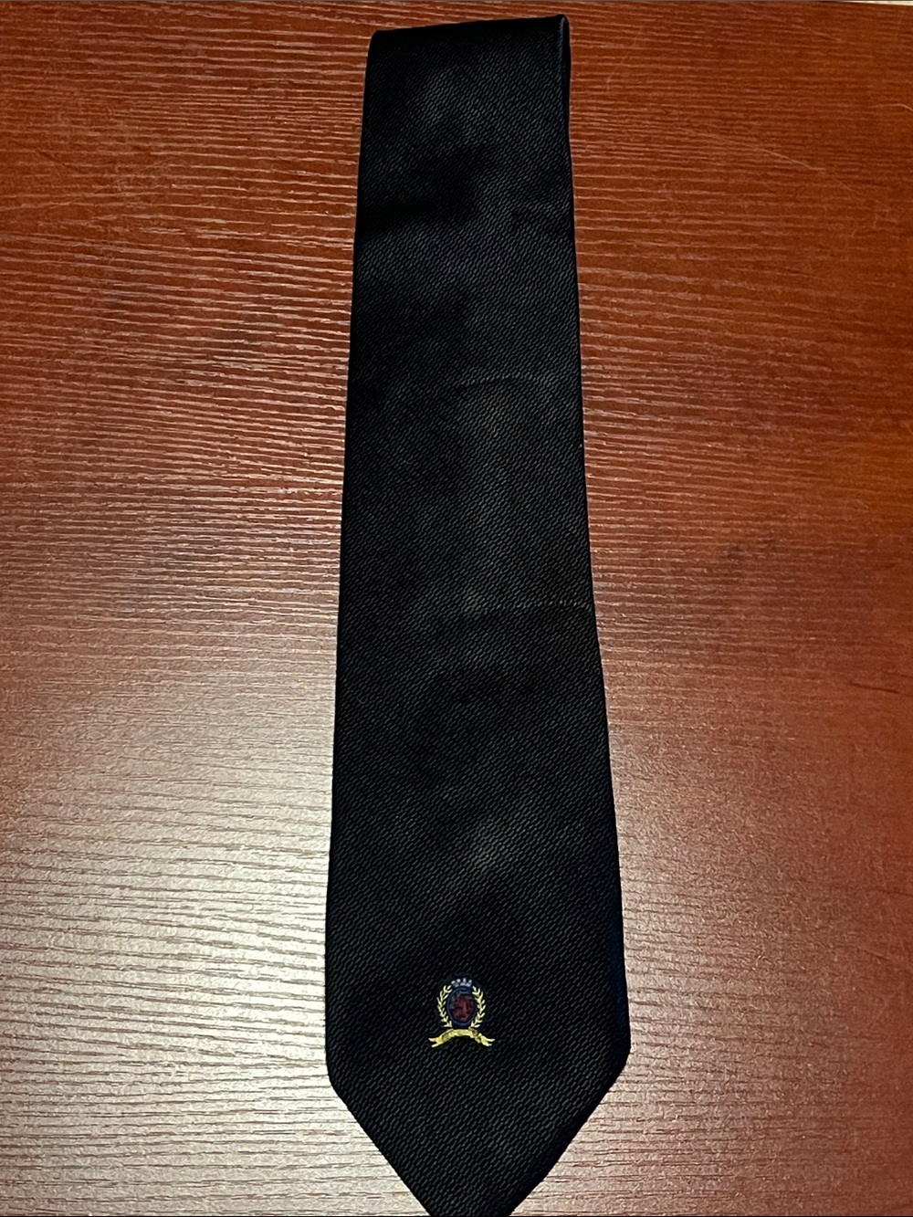 Tommy Hilfiger Silk Black Men's Tie with Embroidered Crest